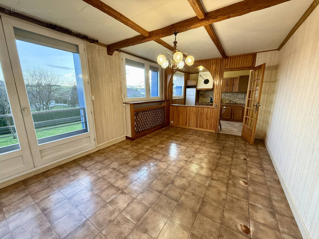 Appartement à LONGUYON