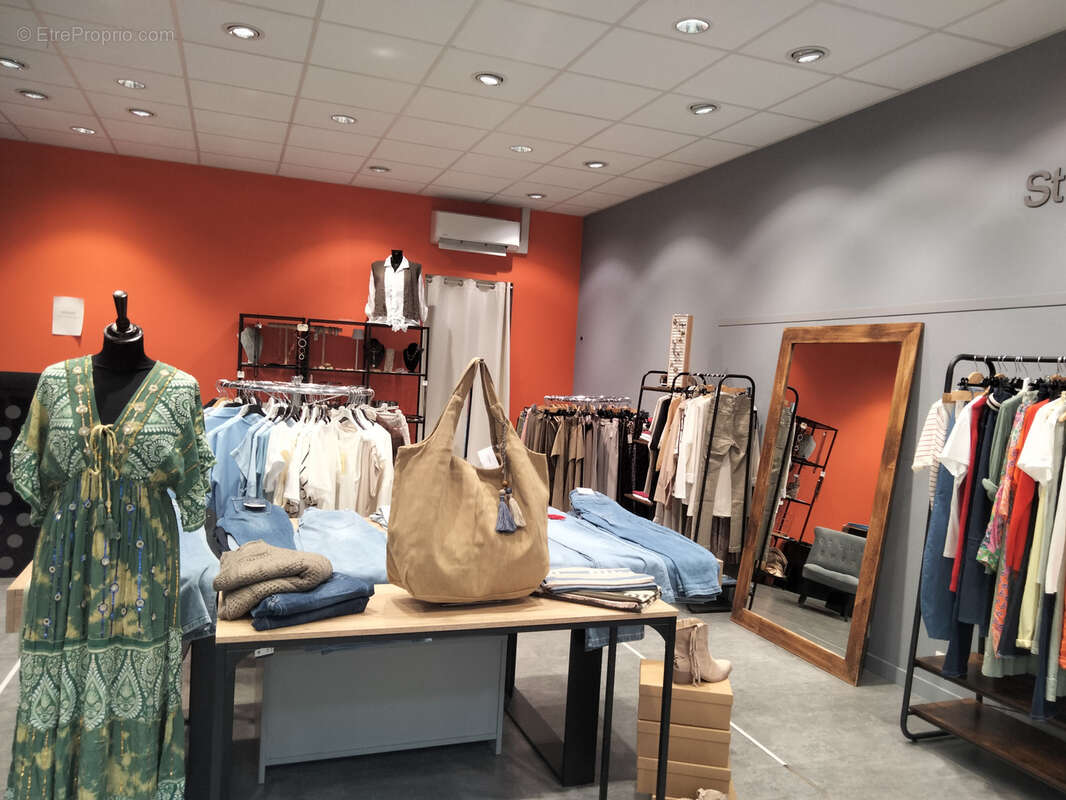 Commerce à FEURS
