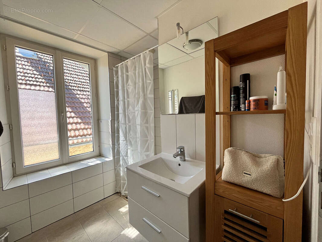 Appartement à VILLERS-SOUS-CHALAMONT