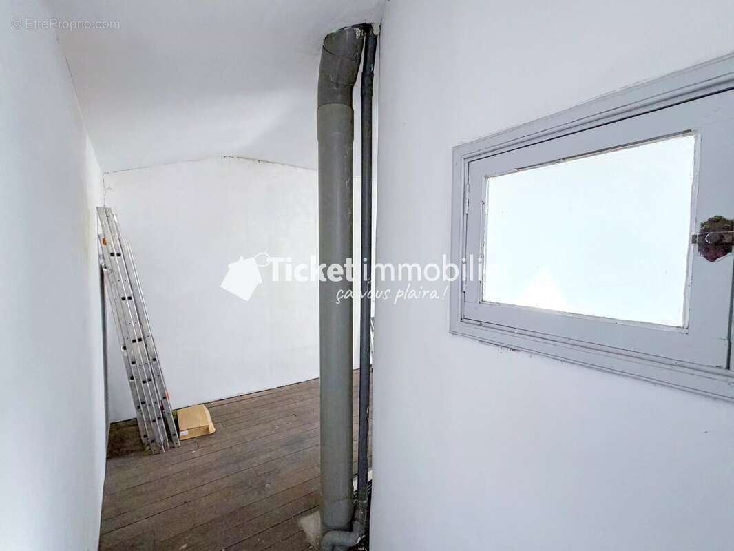 Studio 22m2 proche des chalets avec cave de 8m2 et chambrette de 16m2 - photo 15