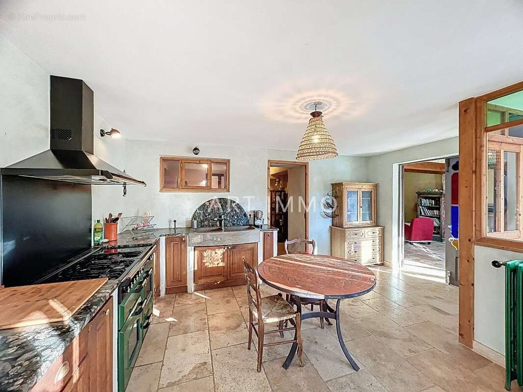 Maison à LE BEAUCET