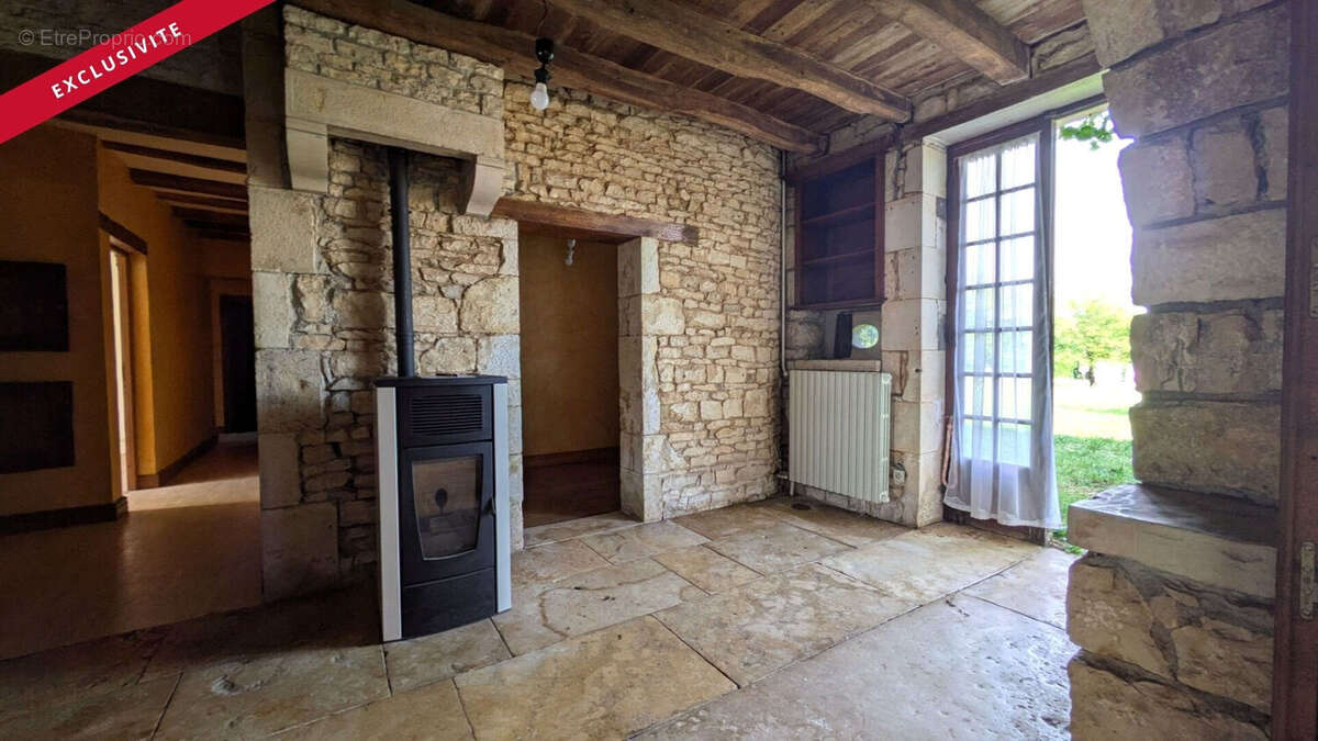 Maison 155m² à savigné - photo 5