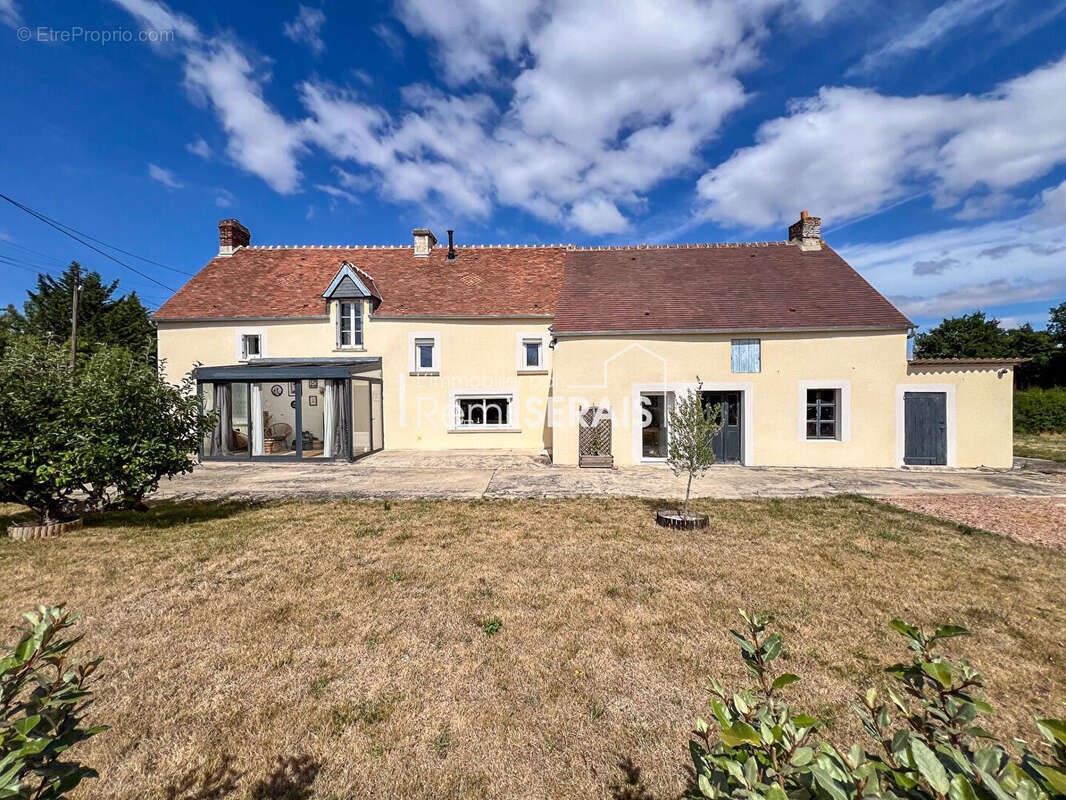 Maison de Charme avec 1 hectare de terrain aux portes de Falaise - photo 11