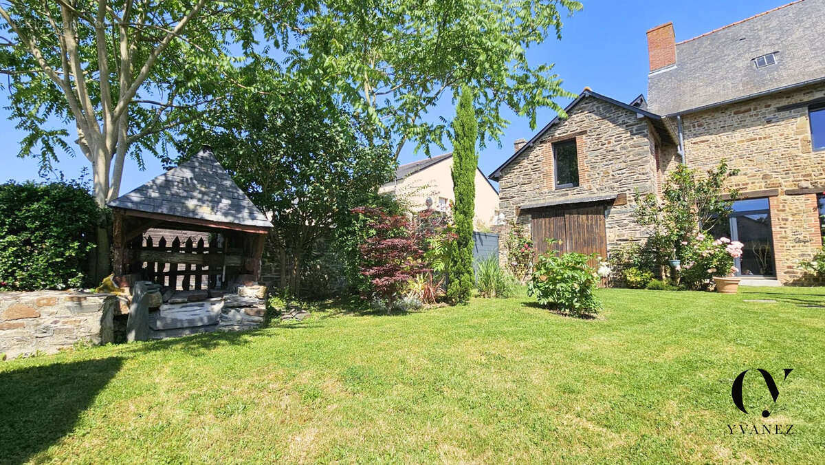 Maison à JANZE