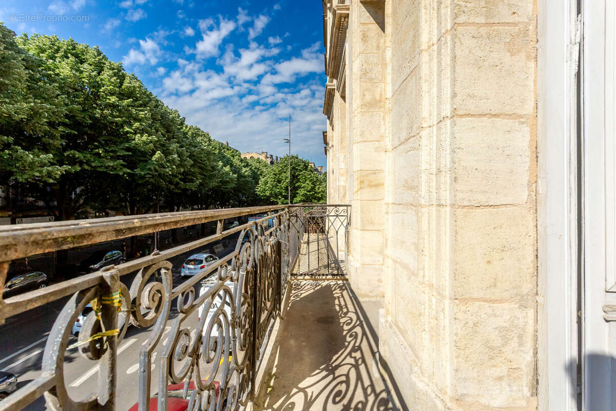 Appartement à BORDEAUX
