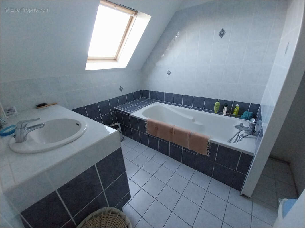 Maison à PLONEOUR-LANVERN