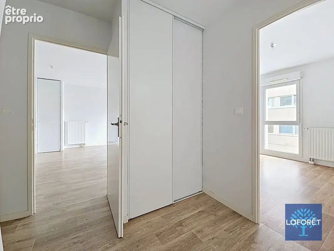 Appartement 3 pièces centre-ville La Roche Sur Yon - photo 6