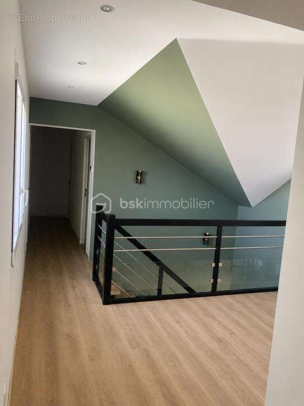 Maison neuve de 170 m² avec terrain de 1500 m2 et local - photo 12