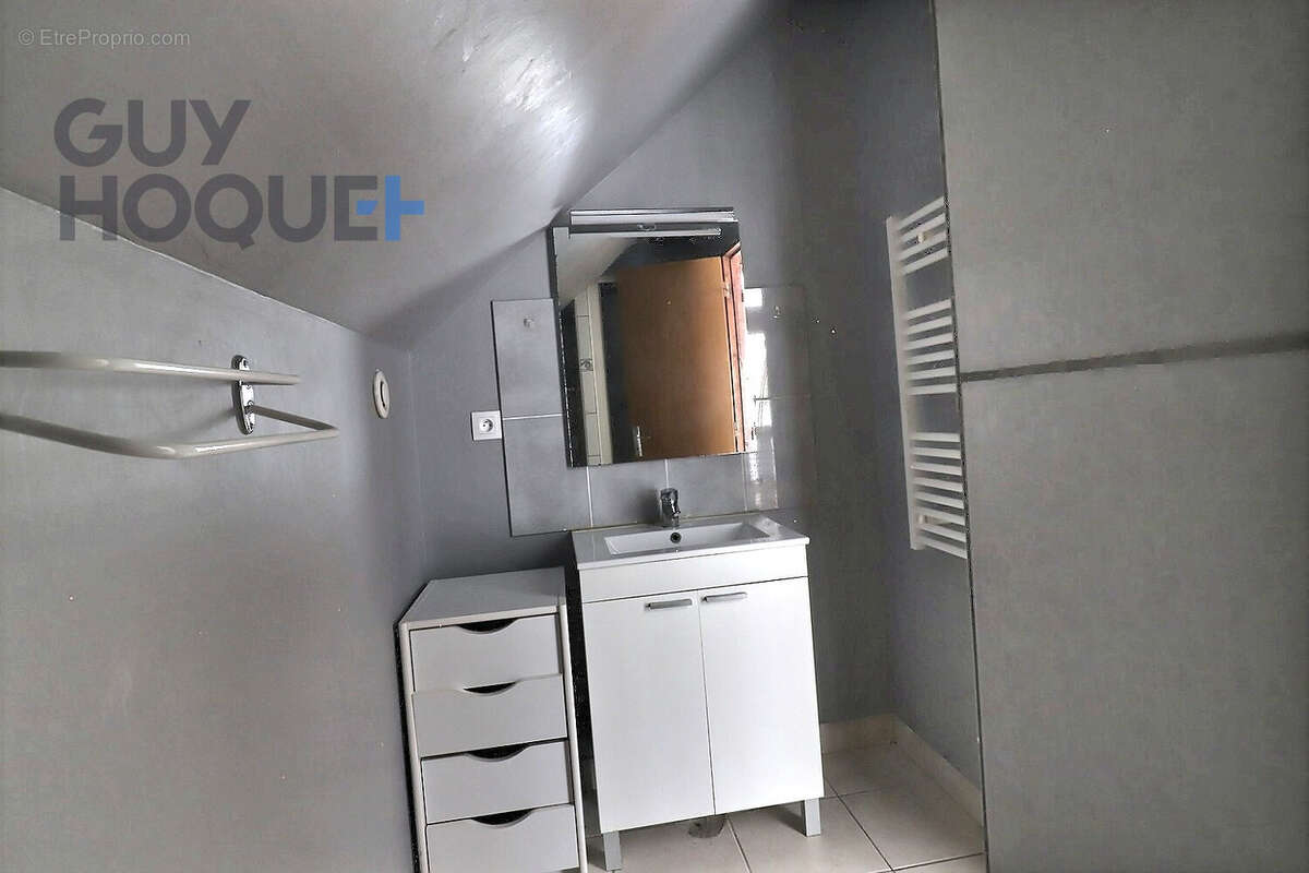 Appartement à COULOMMIERS