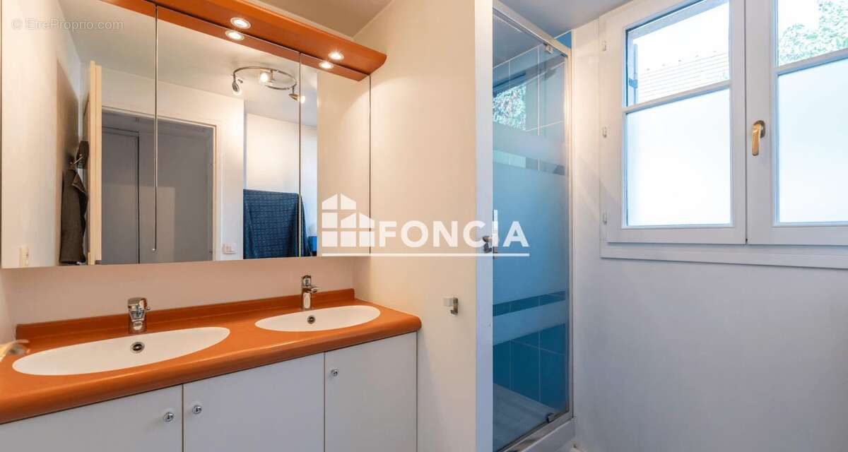 Maison à LE CHESNAY