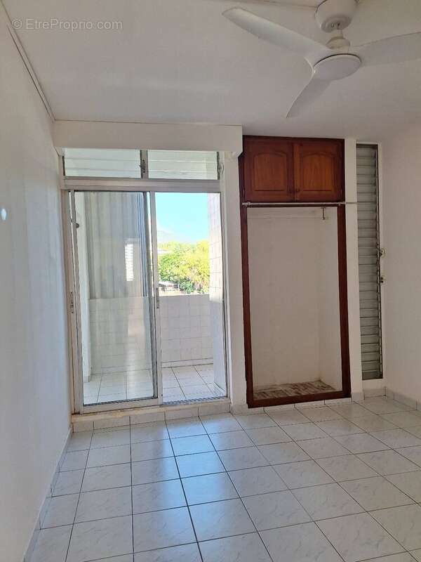 Appartement à BASSE-TERRE