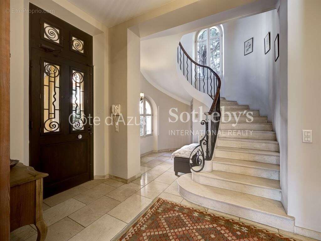 Maison à CANNES