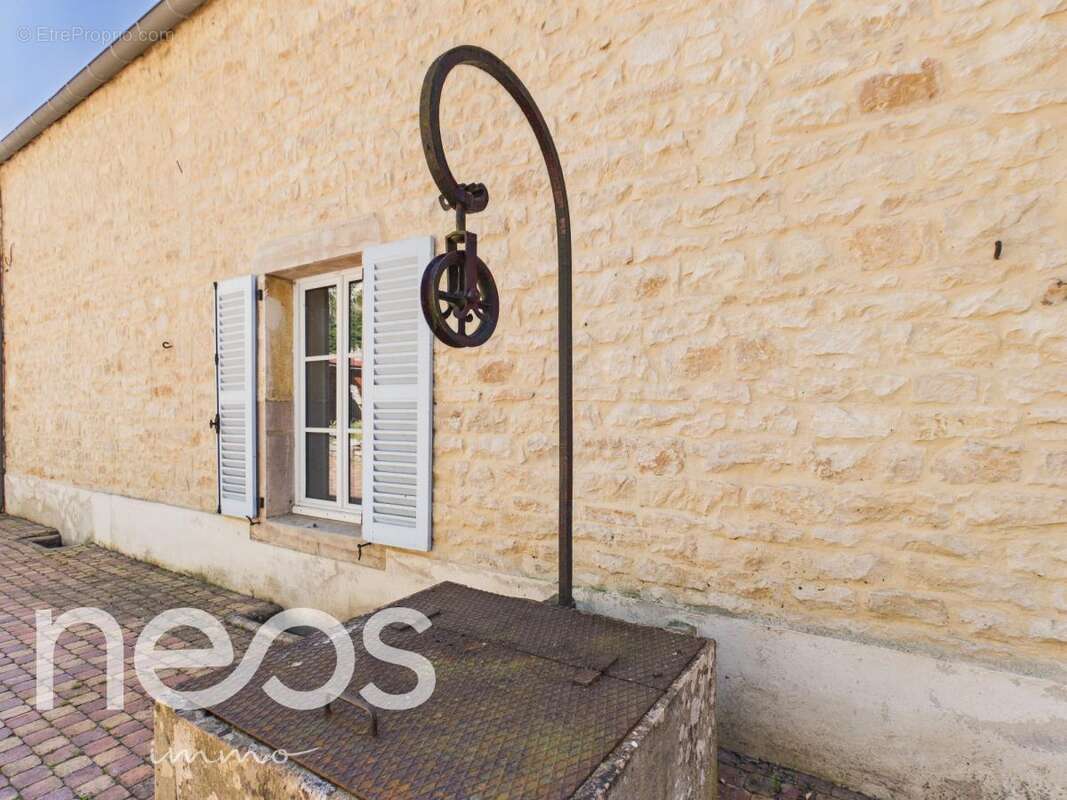 Maison 235 m² à Fixin  - photo 20