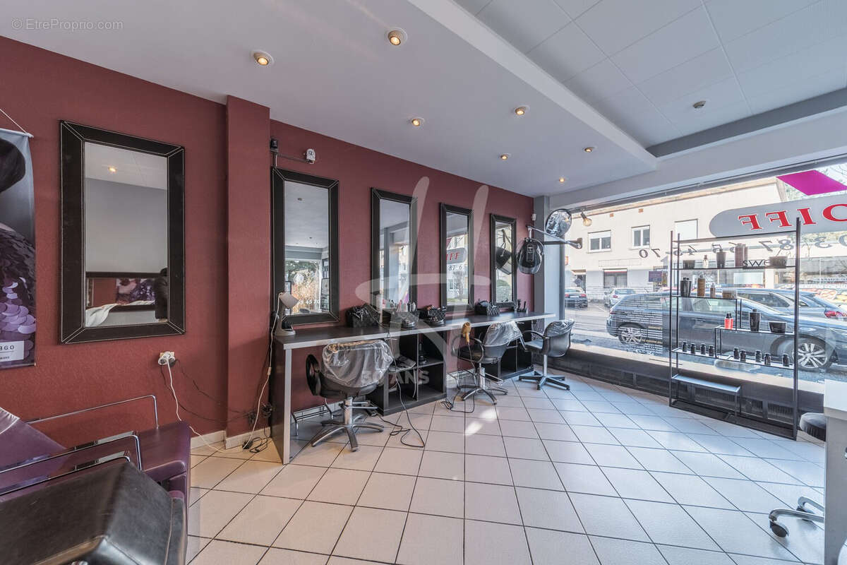 Commerce à MONTIGNY-LES-METZ