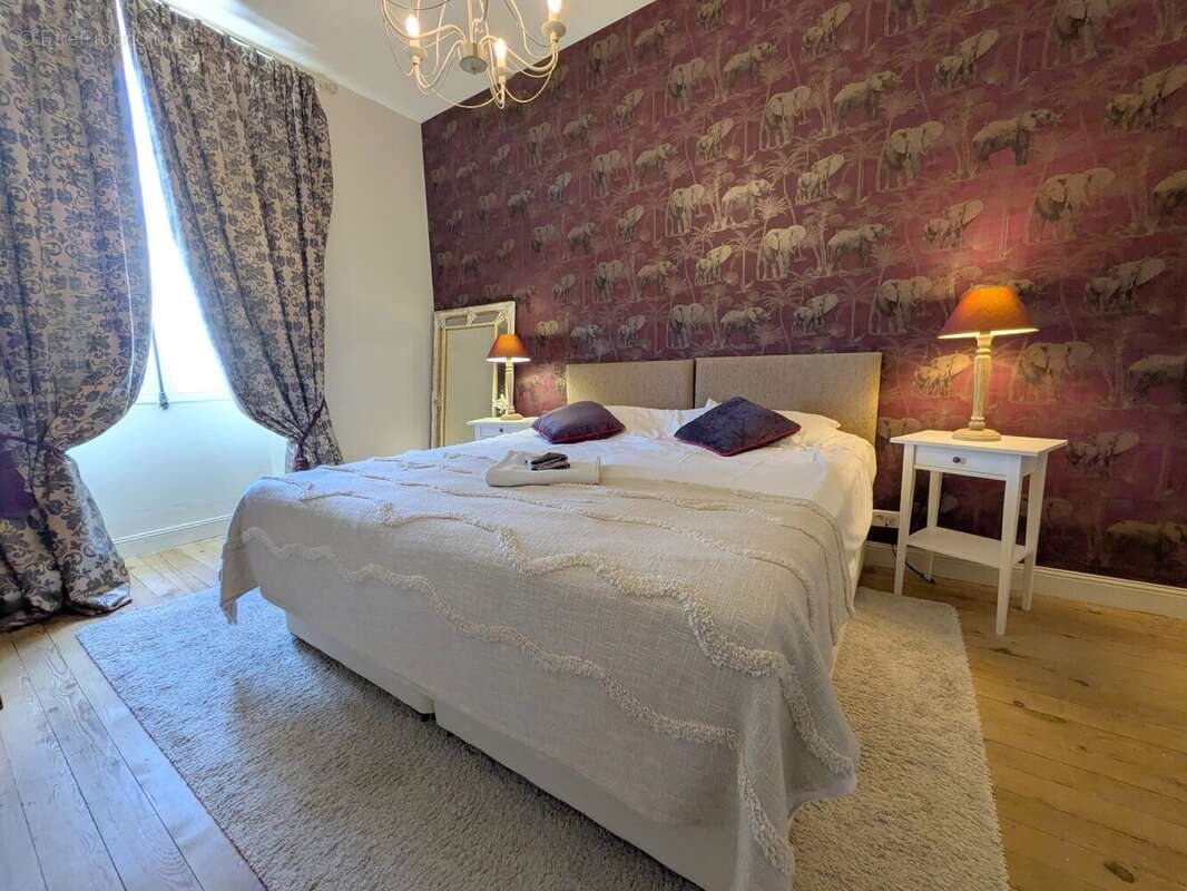 Maison à JONZAC