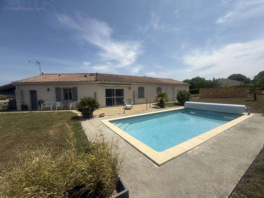 Maison à SAINT-MARY