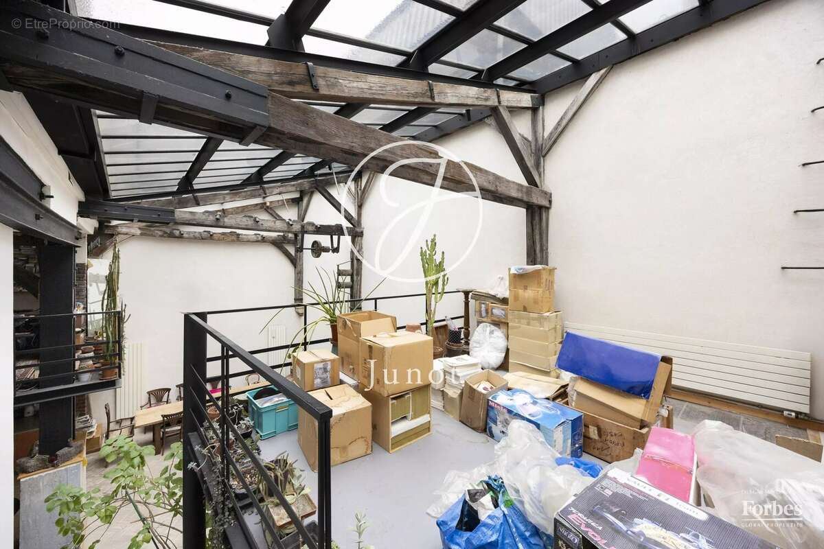 Appartement à PARIS-11E