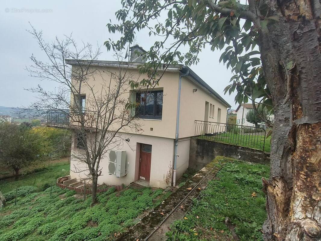 Photo 1 - Maison à COURS-LA-VILLE