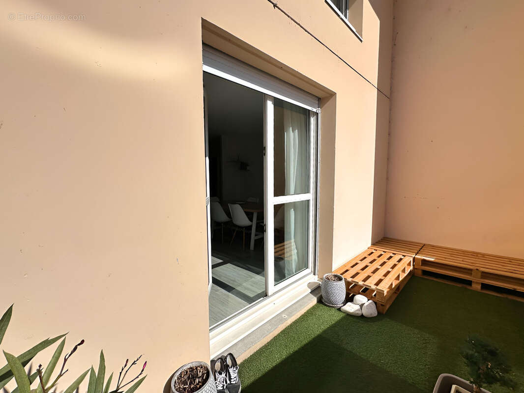 Appartement à SAINT-LAURENT-SUR-SAONE