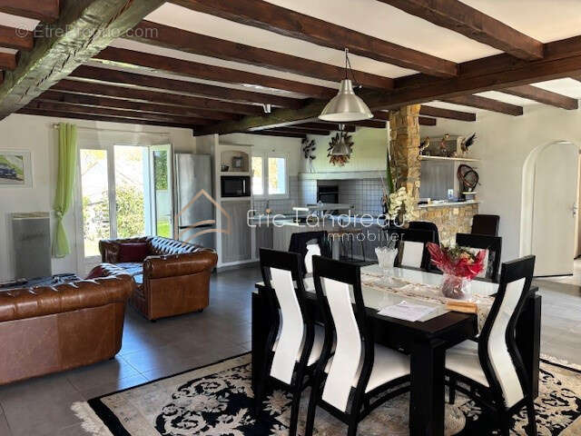 Maison à TALMONT-SAINT-HILAIRE