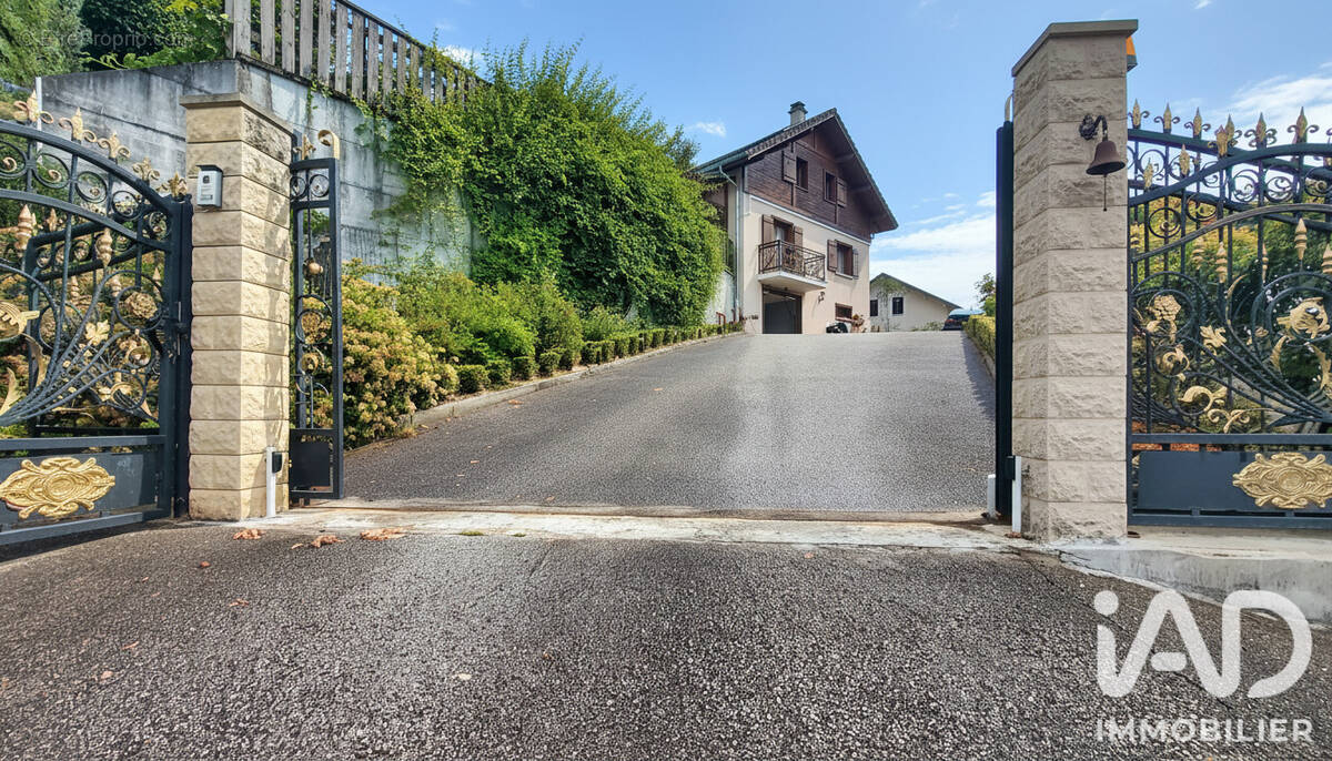 Photo 1 - Maison à MONNETIER-MORNEX