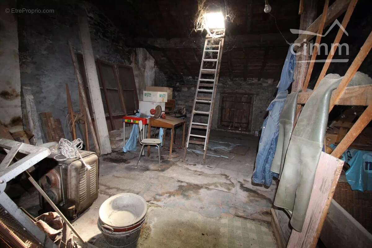 Appartement à AXAT