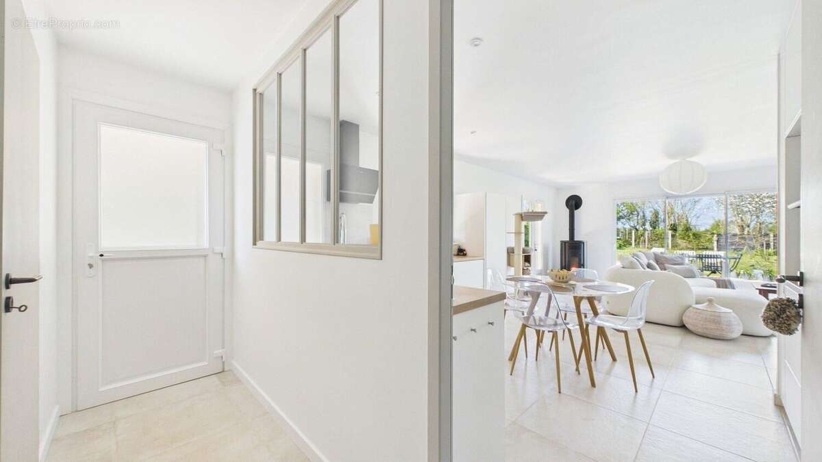 Maison 104 m² à Anais  - photo 3