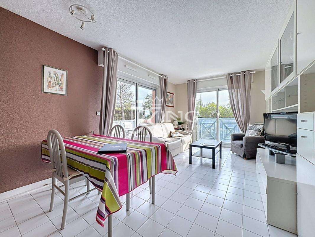 Appartement à SAINT-RAPHAEL