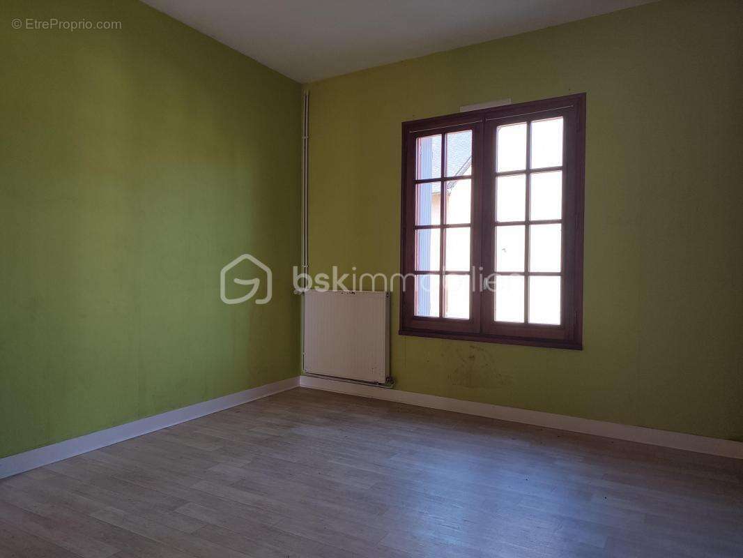 Maison à SAINT-AIGNAN-DE-COUPTRAIN