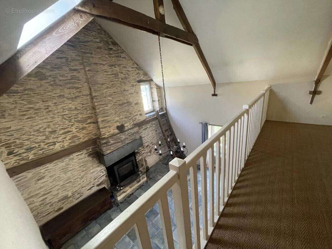 Maison à SERENT