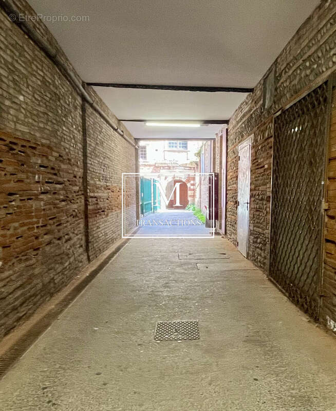 Hall de l'immeuble - Appartement à TOULOUSE