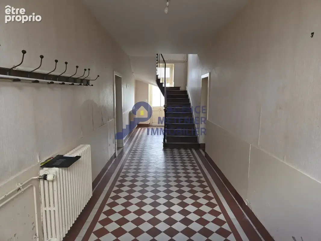 Magnifique propriété du XIX ème siècle sur la commune de MONTAIGU LE BLIN - photo 7