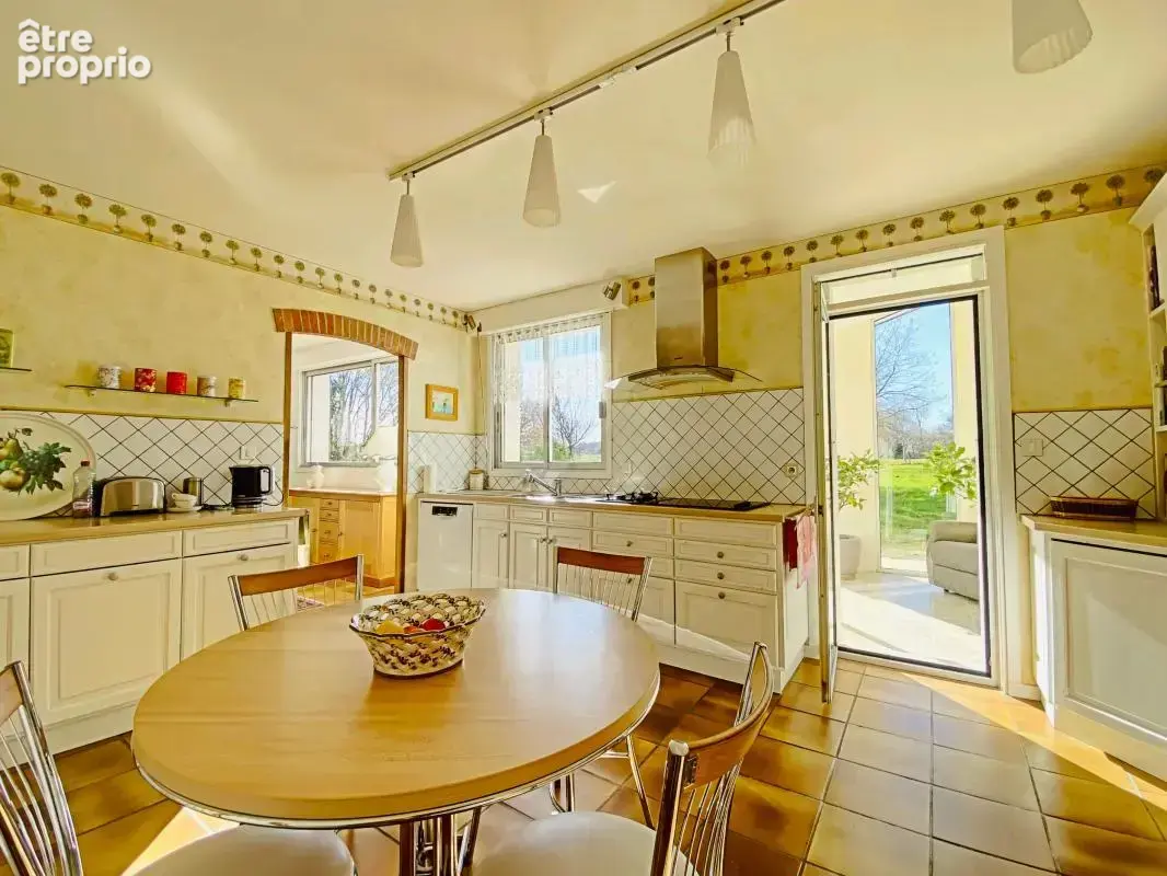 À vendre – rieumes (31370) – maison t8 d’exception – 238 m² sur 12 000 m² de terrain – cadre bucolique & proximité village - photo 7