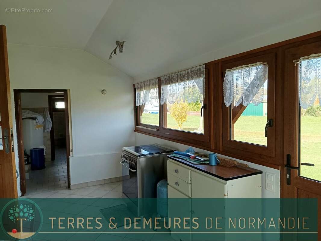Maison et ses dépendances - photo 6