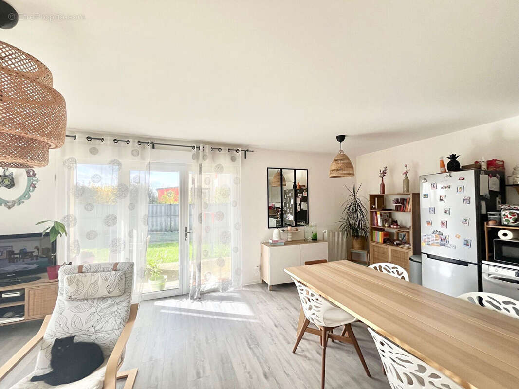 Appartement à BIEVILLE-BEUVILLE
