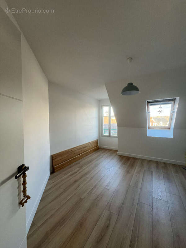 Appartement à GOUVIEUX