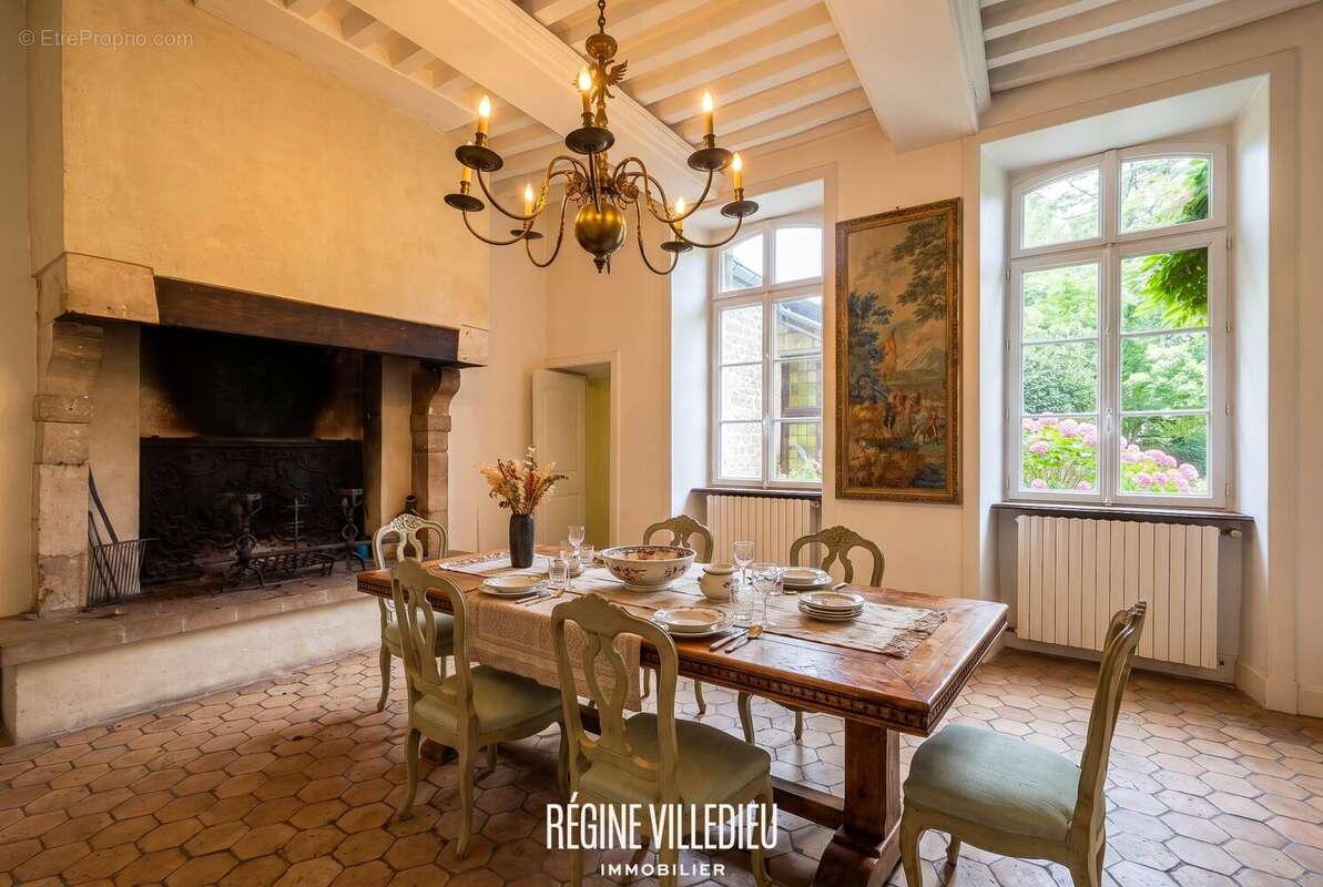 Maison 388 m² à Valognes  - photo 3