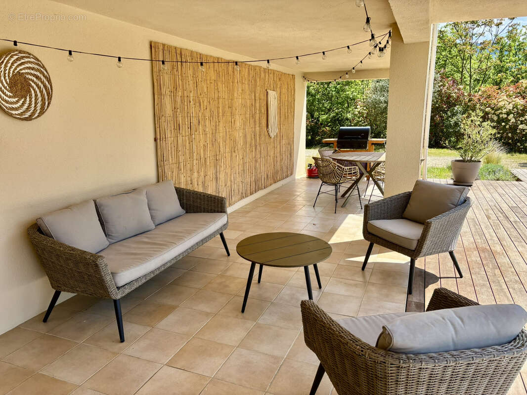 Maison à MOLLANS-SUR-OUVEZE