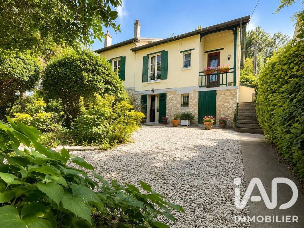 Photo 1 - Maison à VILLIERS-SUR-MORIN