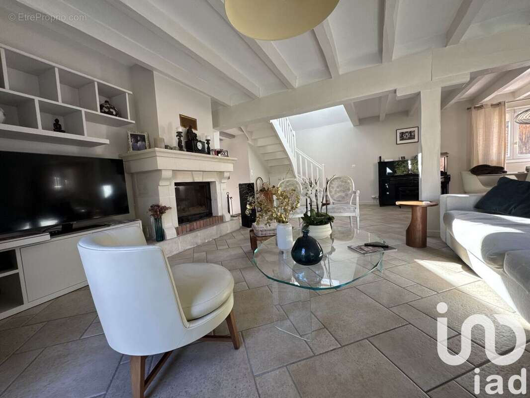 Photo 8 - Maison à LA MEMBROLLE-SUR-CHOISILLE