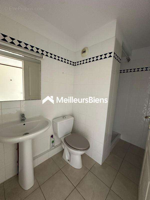 Appartement à SAINT-CYR-SUR-MER