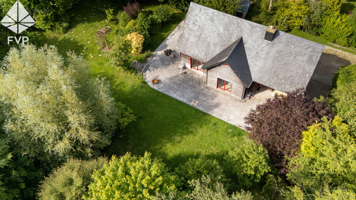 Maison à LES LOGES