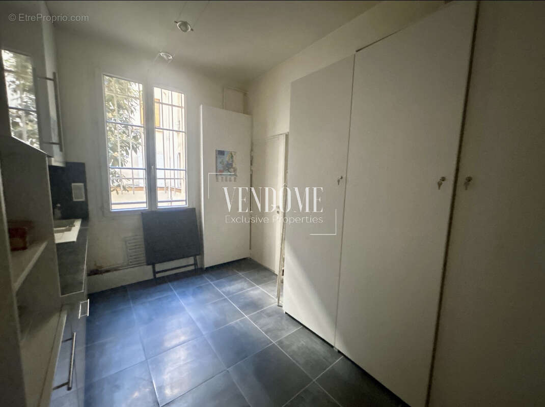 Appartement à PARIS-3E