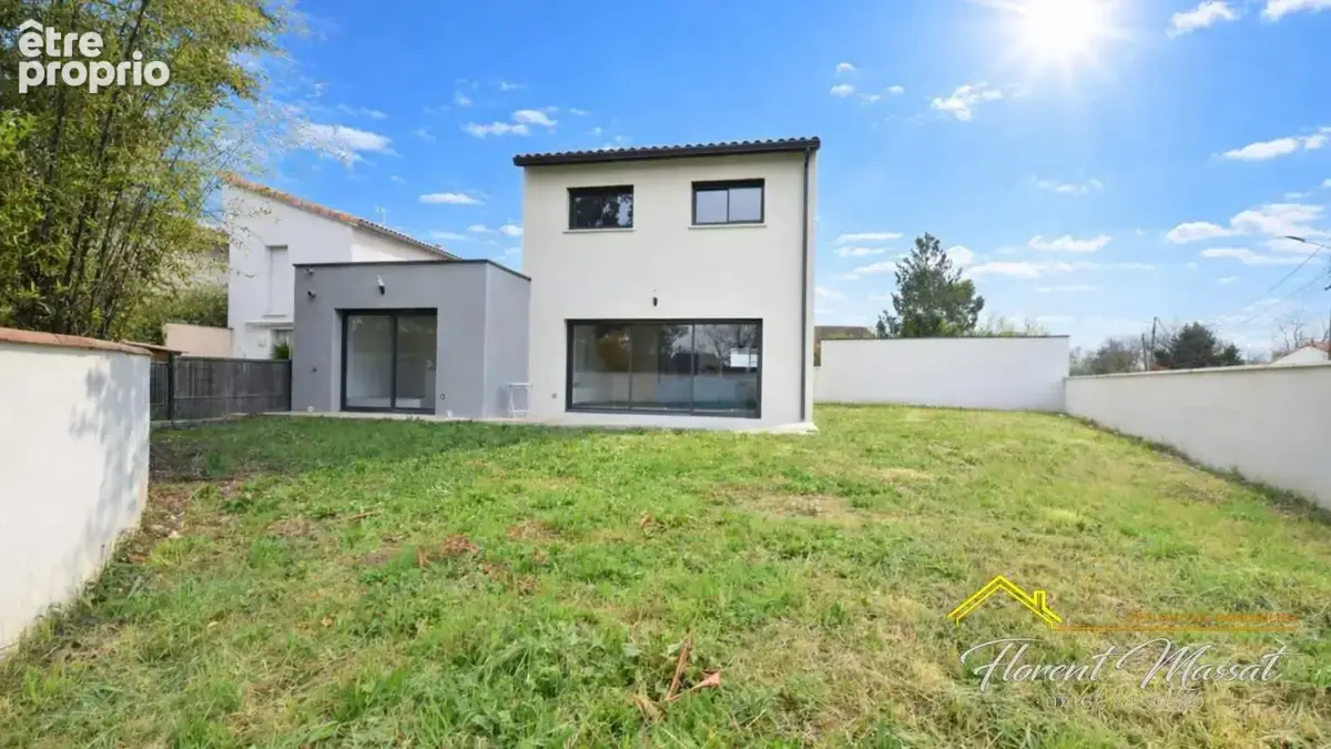 Maison à BRUGUIERES