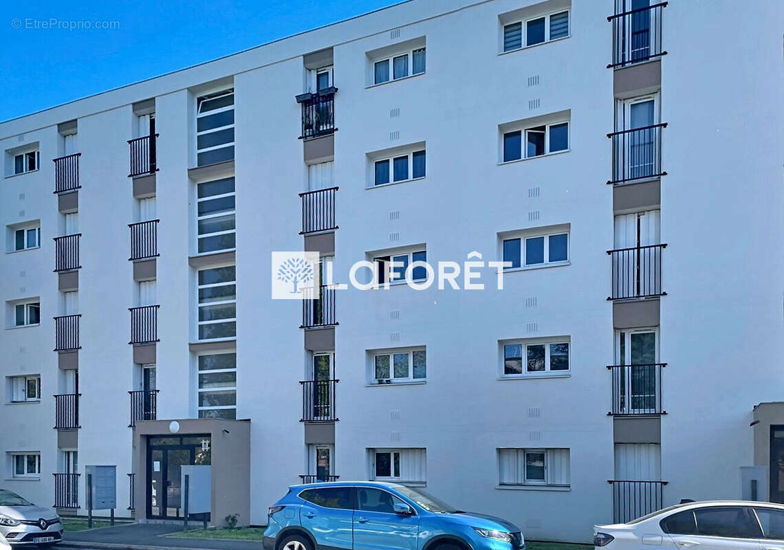 Appartement à LIMEIL-BREVANNES