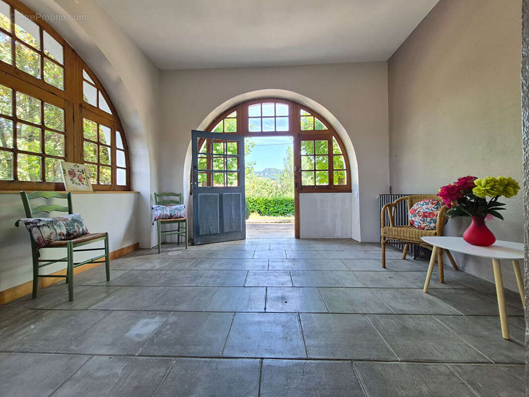 Maison de caractère T4 rénovée - Millau - photo 2
