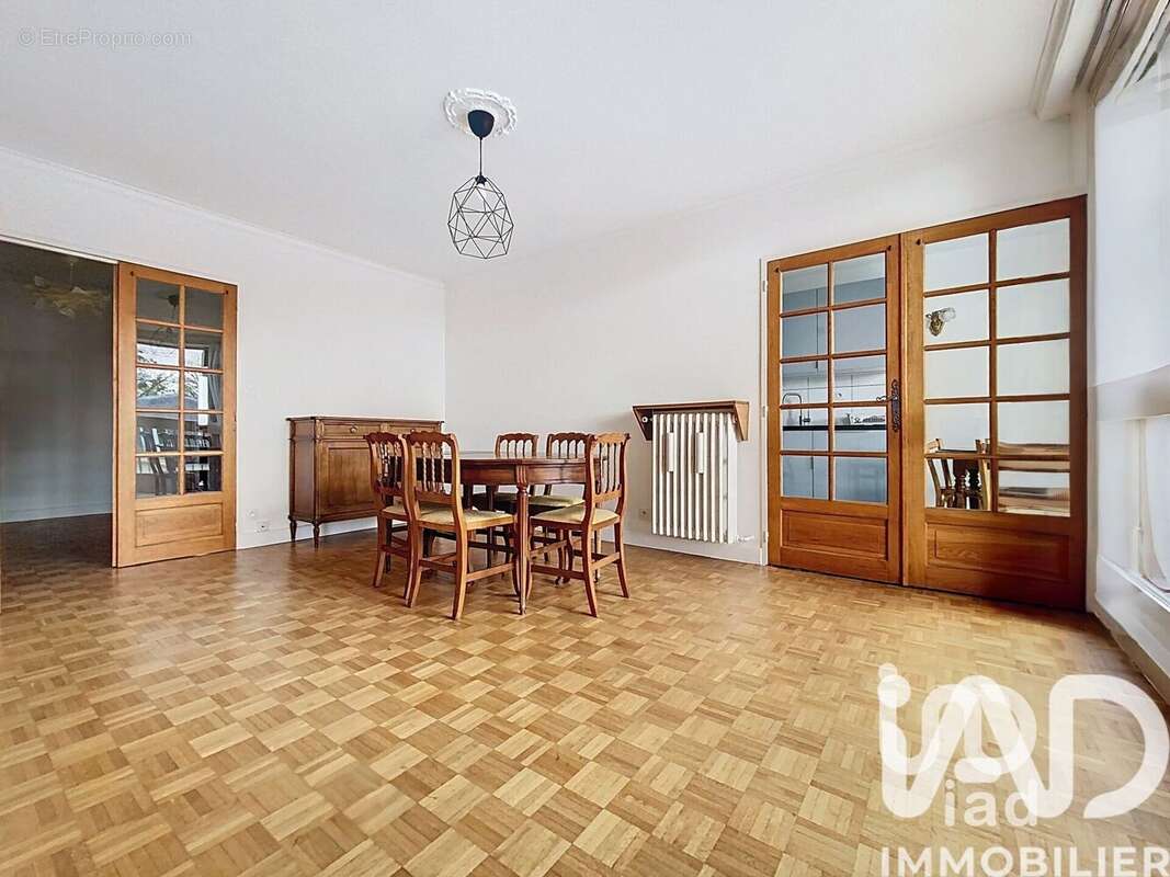 Photo 4 - Appartement à VERSAILLES