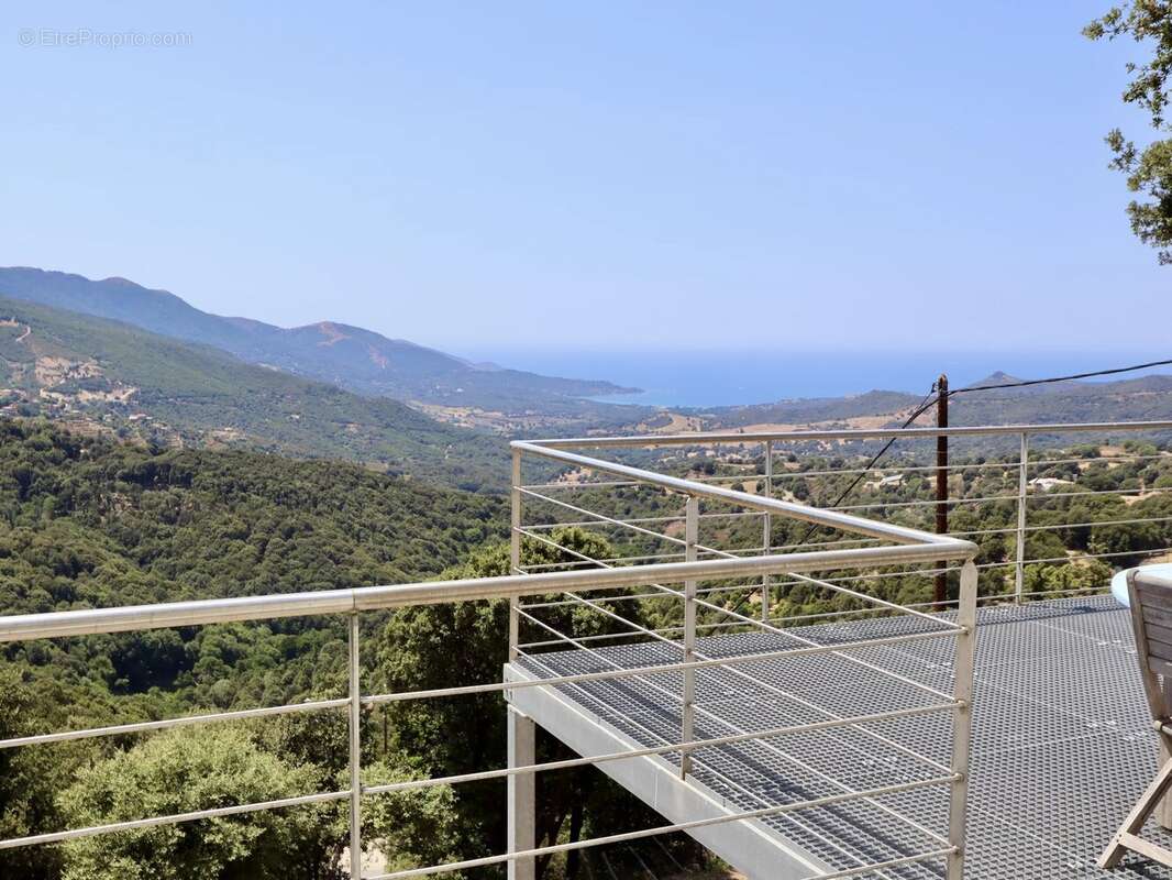 Maison à SARI-D&#039;ORCINO