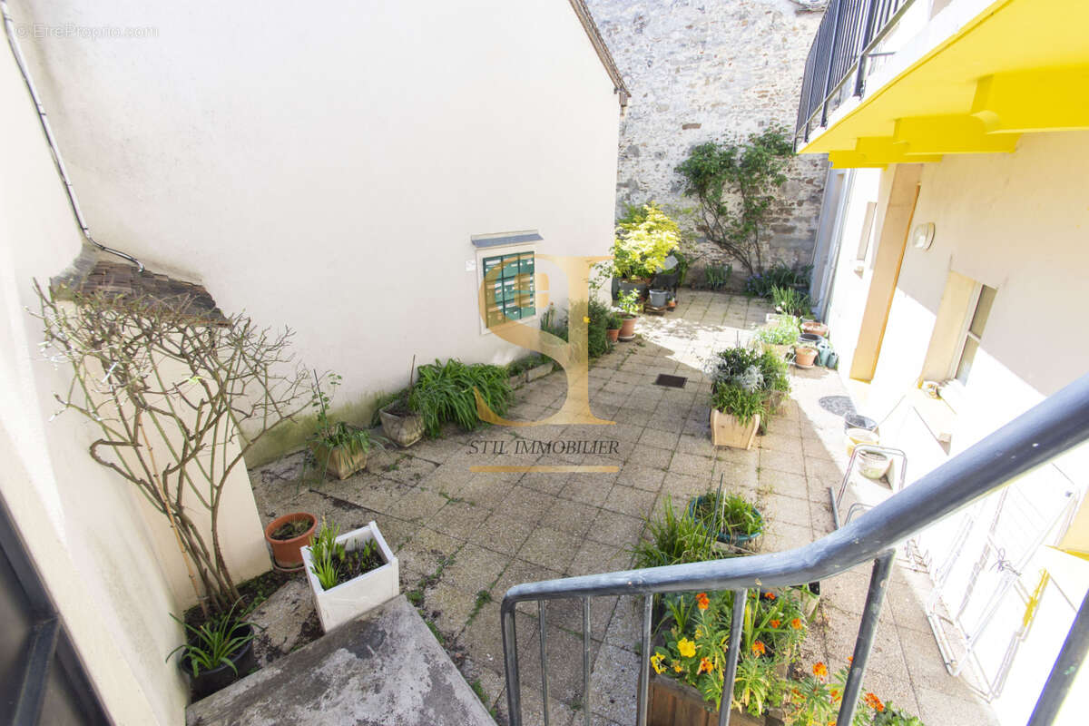 Appartement à HERICY