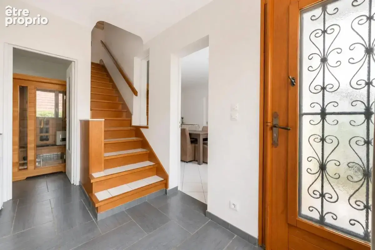 Maison familiale de 144 +appartement F2 de 43m +jardin de 525m2 - photo 2